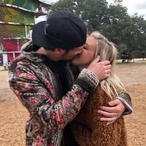 Meet your Posher, Colin